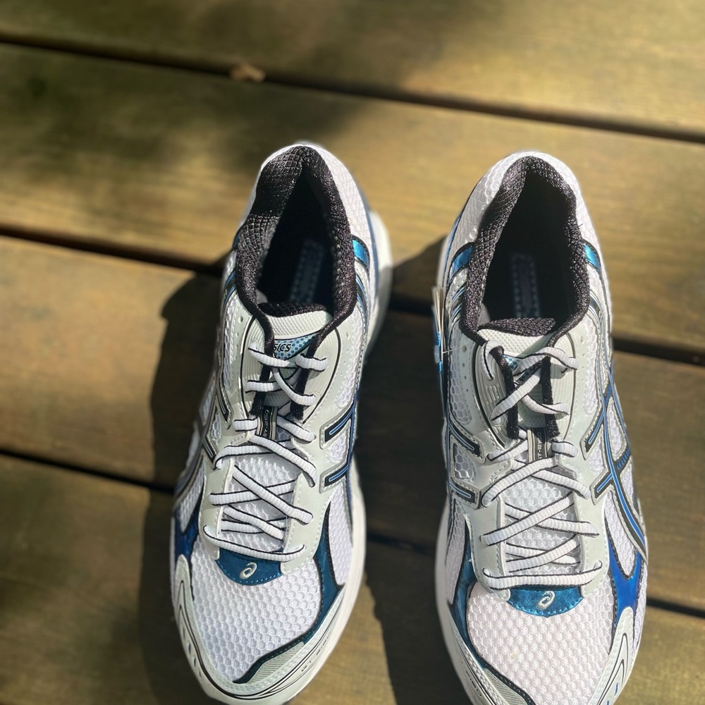 NEW Men’s ASICS 9 1/2 Gel GT 2150 White/ONYX/Royal Running Shoes.
